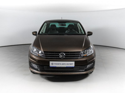 Volkswagen Polo 1.6 MPI AT (110 л. с.) Drive