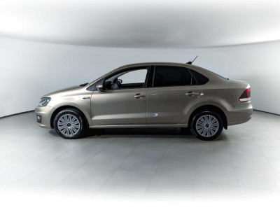 Volkswagen Polo 1.6 MPI AT (110 л. с.) Comfortline