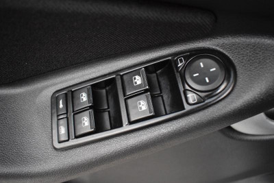 LADA Granta лифтбек 1.6 16кл AT (98 л. с.) Luxe