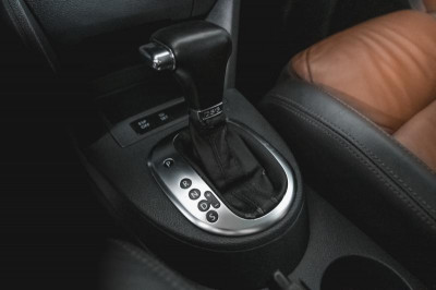 Volkswagen Touran 1.4 AT (170 л.с.)