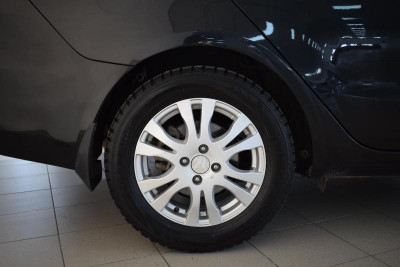 Kia Rio 1.6 AT (123 л. с.)