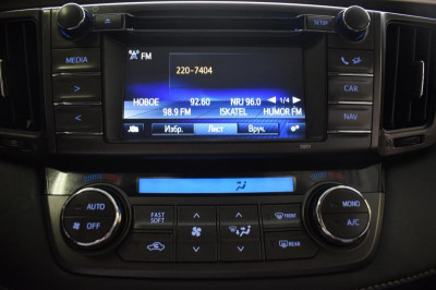 Toyota RAV4 2.5 AT (180 л. с.)
