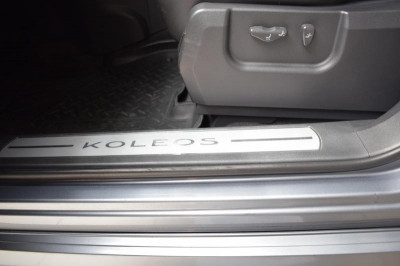 Renault Koleos 2.5 CVT 4x4 (170 л. с.)
