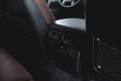 Toyota Land Cruiser 4.5 TD AT (249 л. с.) Престиж