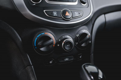 Hyundai Solaris 1.6 AT (123 л. с.) Comfort