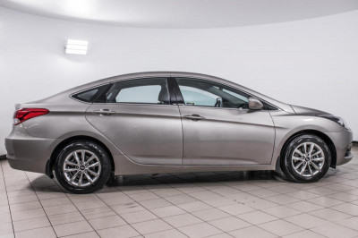 Hyundai i40 2.0 AT (150 л. с.) Comfort Plus