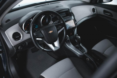 Chevrolet Cruze 1.6 AT (109 л. с.)