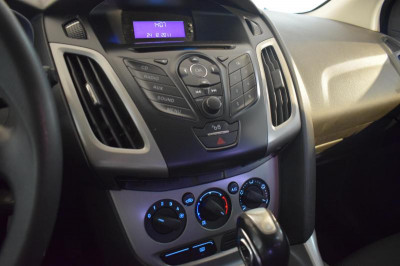 Ford Focus 1.6 PowerShift (105 л. с.)