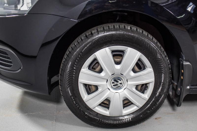 Volkswagen Polo 1.6 MT (105 л. с.)