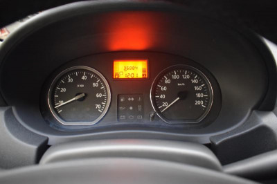 Nissan Almera 1.6 AT (102 л. с.) Comfort A/C