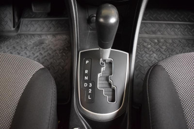 Hyundai Solaris 1.6 AT (123 л. с.)