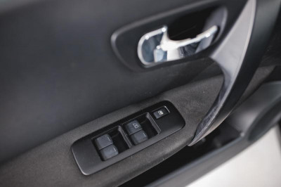 Nissan Qashqai 1.6 MT FWD (115 л. с.)