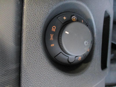 Opel Corsa 1.2 Easytronic (80 л. с.)