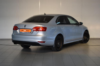 Volkswagen Jetta 1.4 TSI DSG (150 л. с.)