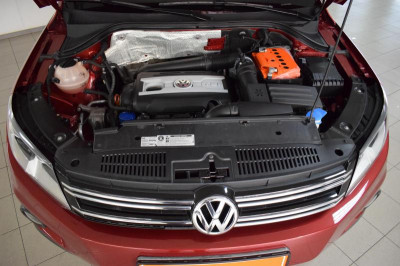 Volkswagen Tiguan 2.0 TSI 4Motion AT (170 л. с.) Avenue