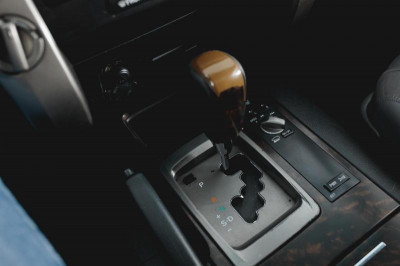 Toyota Land Cruiser 4.7 4WD AT (288 л. с.)
