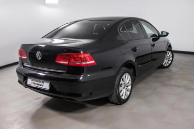 Volkswagen Passat 1.4 TSI MT (122 л. с.)