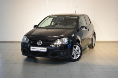 Volkswagen Golf 1.6 MT (102 л. с.)