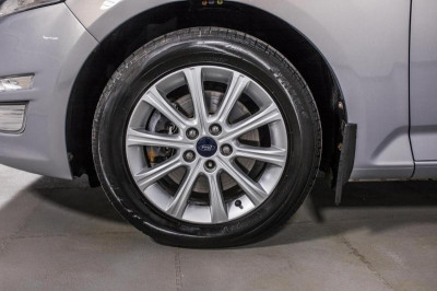 Ford Mondeo 2.0 Duratorq TDCi AT (140 л. с.)