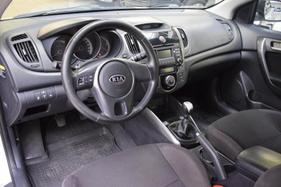 Kia Cerato 1.6 MT (126 л. с.)