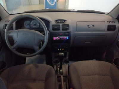 Kia Rio 1.5 AT (97 л. с.)
