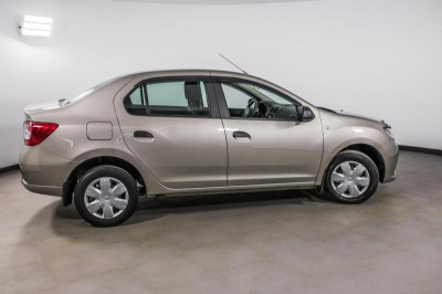 Renault Logan 1.6 AMT (82 л. с.) Confort