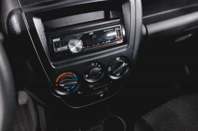LADA Granta седан 1.6 MT 8кл (82 л. с.) Standard