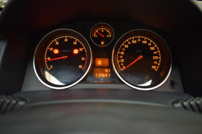 Opel Astra 1.8 AT (116 л.с.)
