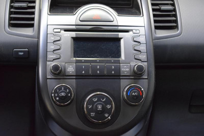Kia Soul 1.6 AT (129 л. с.)