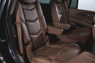 Cadillac Escalade 6.2 AT (409 л.с.) 4WD