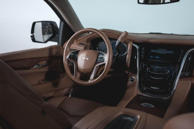Cadillac Escalade 6.2 AT (409 л.с.) 4WD