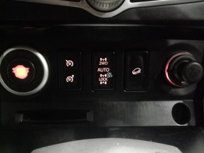 Renault Koleos 2.5 CVT 4x4 (170 л. с.)