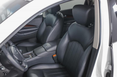 Infiniti QX50 2.5 AT AWD (222 л. с.) Design