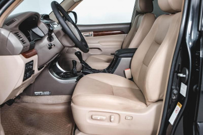Toyota Land Cruiser Prado 4.0 AT (249 л.с.) 4WD