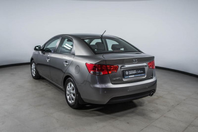 Kia Cerato 2.0 AT (150 л. с.)