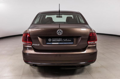 Volkswagen Polo 1.6 MT (105 л.с.) Comfortline