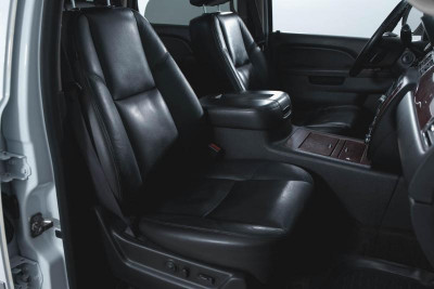 Chevrolet Tahoe 5.3 AT (325 л. с.)