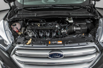 Ford Kuga 2.5 AT (150 л. с.)
