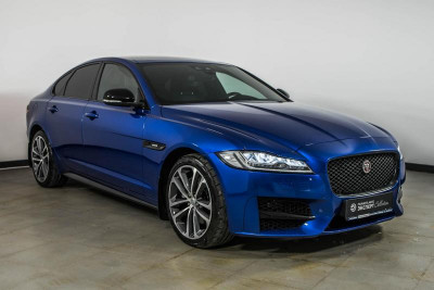 Jaguar XF 2.0 D AT AWD (180 л. с.) R-Sport