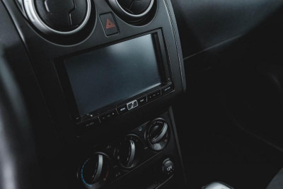 Nissan Qashqai 1.6 MT (114 л. с.)