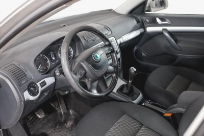 ŠKODA Octavia 1.8 TSI MT 4x4 (152 л. с.)