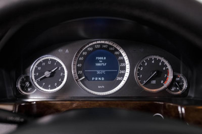 Mercedes-Benz E-Класс E 200 T BlueEfficiency 7G-Tronic Plus (184 л. с.)