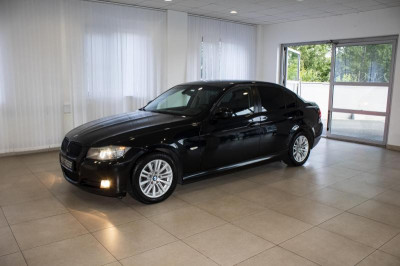 BMW 3 серия 320i AT (156 л.с.)