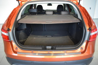 LADA Vesta SW Cross 1.8 AMT (122 л.с.) Luxe