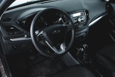 LADA Vesta 1.8 MT (122 л.с.)