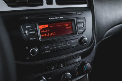 Kia Ceed 1.6 AT (129 л. с.)