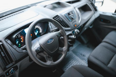 Ford Цельнометаллический фургон 2.2 TDCi МТ FWD 310 MWB средняя крыша (125 л. с.) Средняя база (L2), полная масса 3.1 т