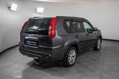 Nissan X-Trail 2.0 CVT AWD (141 л. с.)