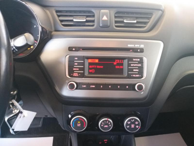 Kia Rio 1.6 AT (123 л. с.) Comfort Аудио