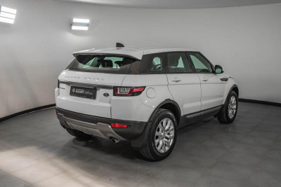 Land Rover Range Rover Evoque 2.0 TD4 AT AWD (150 л. с.) SE